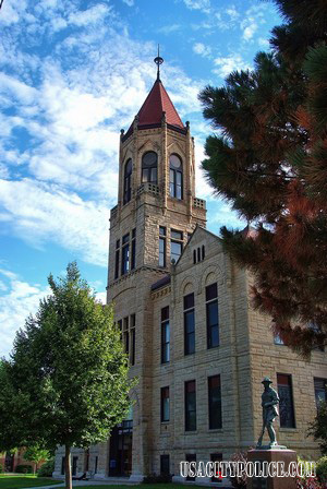 Iowa County Court, IA