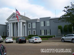 Scott County Court, MS